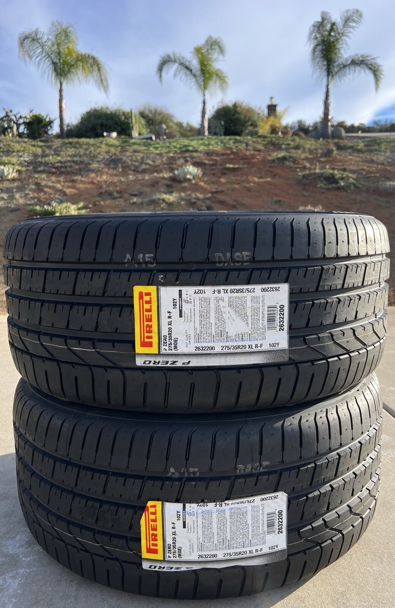 Set of TWO BRAND NEW 275/35R20 102Y Pirelli P Zero MOE Run Flat