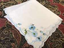 Vintage 4 Corners Blue Violets Embroidered Hankie VGC   