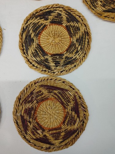 Vintage Rattan Korb Untersetzer Gewebt Boho Hellbraun Rot 10er Set - Bild 12 von 12