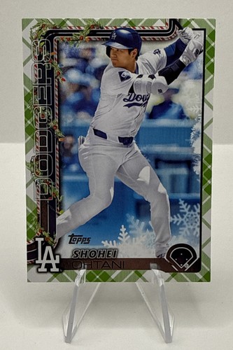 SHOHEI OHTANI 2025 Topps Holiday Green Plaid #H200 Dodgers