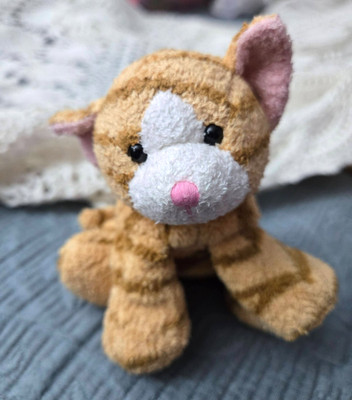 Vintage Russ Berrie Luv Pets Tabbies ginger orange Cat Plush 5  kitten Beanie