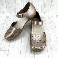 NEW EARTH Women  s Size 7 M LEATHER PERFORATED MARY JANES SHOES BRYNN PEWTER