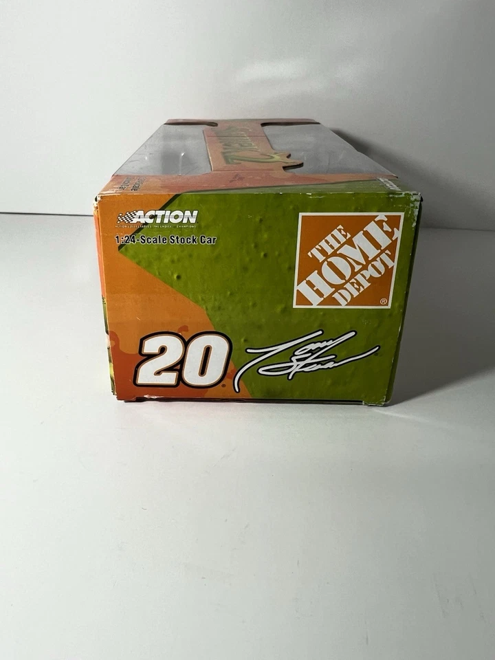 Action Tony Stewart #20 Depot Shrek 2 Monte Carlo Diecast 1:24 NASCAR 2004 D6 - Image 4 of 4