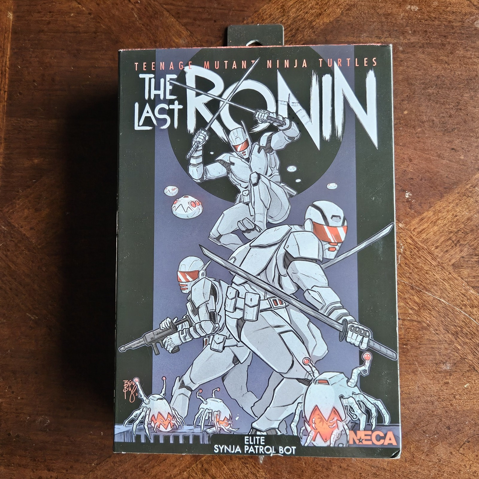 NECA TMNT The Last Ronin Elite Synja Patrol Bot (White Armor)