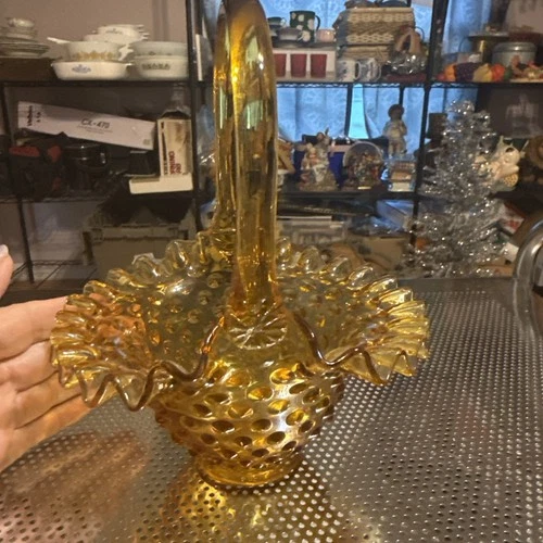 VNTG Fenton Amber Brown Art Glass Basket Hobnail Ruffle Edge Rich Golden Yellow