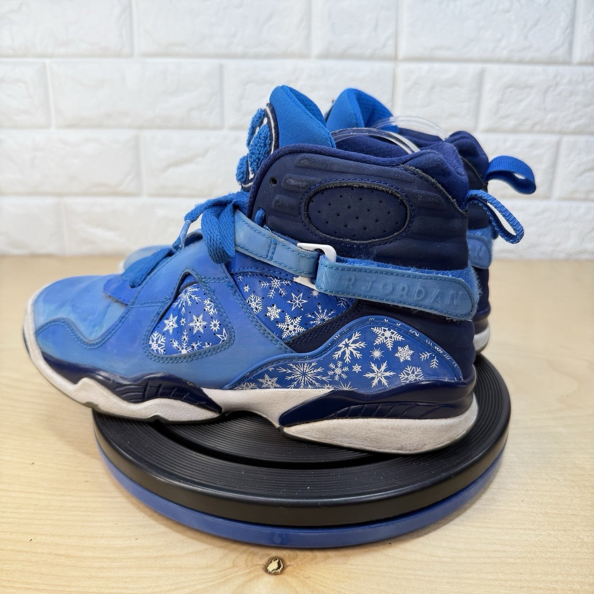 jordan retro 8 snowflake mens