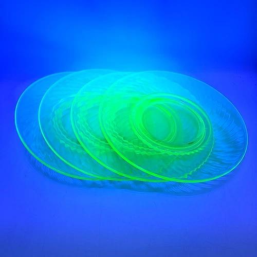 Set of 4 - Uranium Glass Plates - 8 inch UV Reactive Twisted Green Vintage
