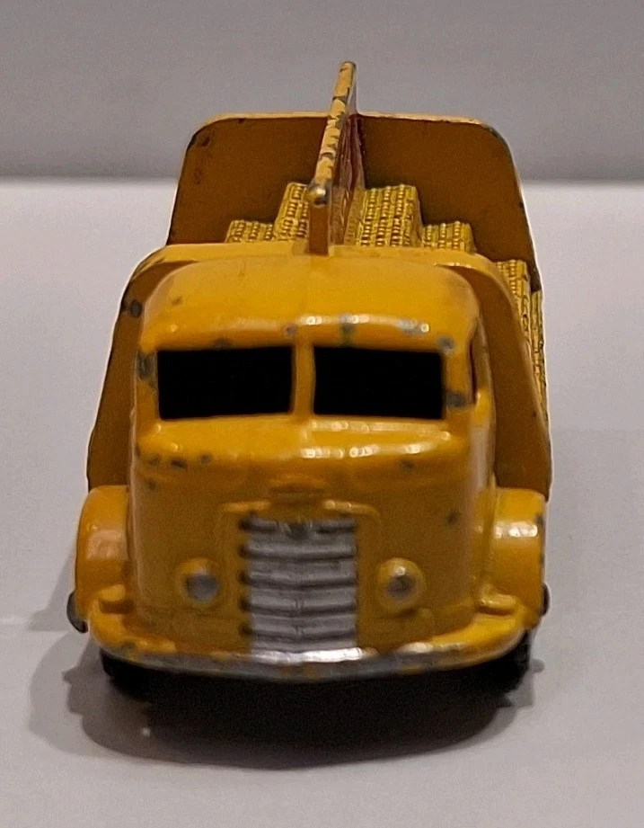 Lesney Matchbox No. 37 Karrier Bantam 2 Ton Coca-Cola Delivery Truck Die Cast - Image 3 of 4