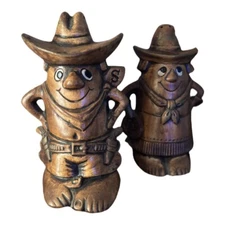 Vintage Treasure Craft Wooden Old West  Cowboy Cowgirl Salt & Pepper Shakers USA