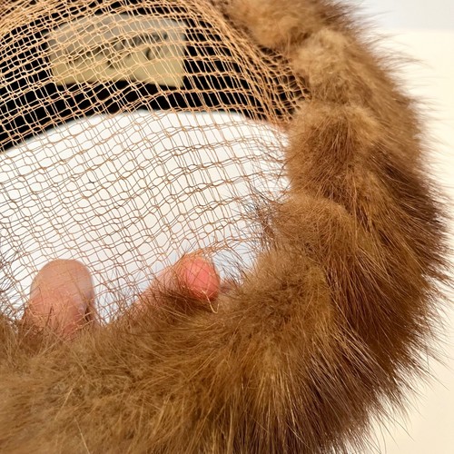 VTG 1950s Paul Beusam Custom-Designed Brown Mink Fur Women's Hat w/ Satin Bow - Picture 8 of 12