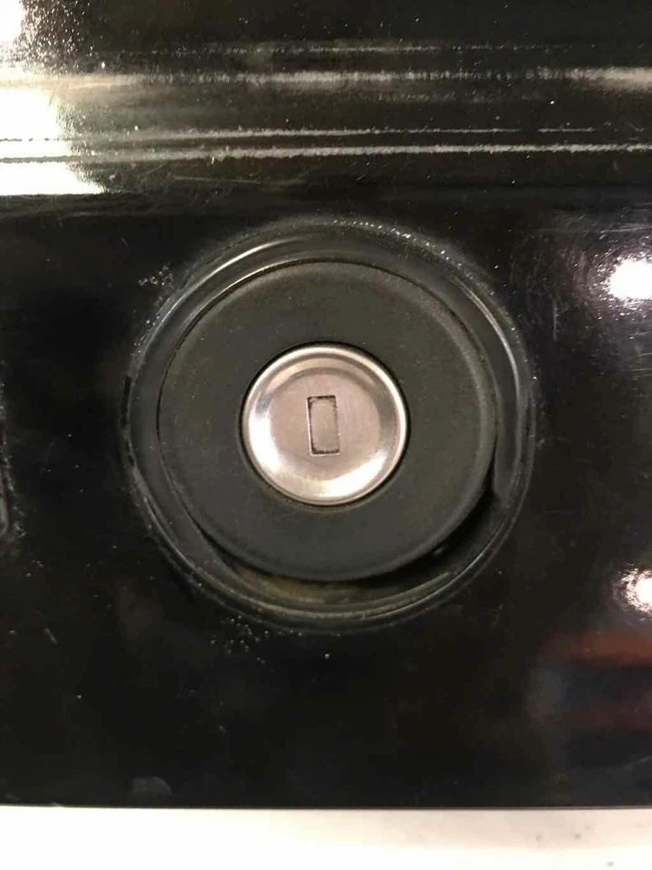 Mercedes Benz Clase C 1994-1997 maletero tapa escotilla puerta trasera montaje negro Foto 3 de 4