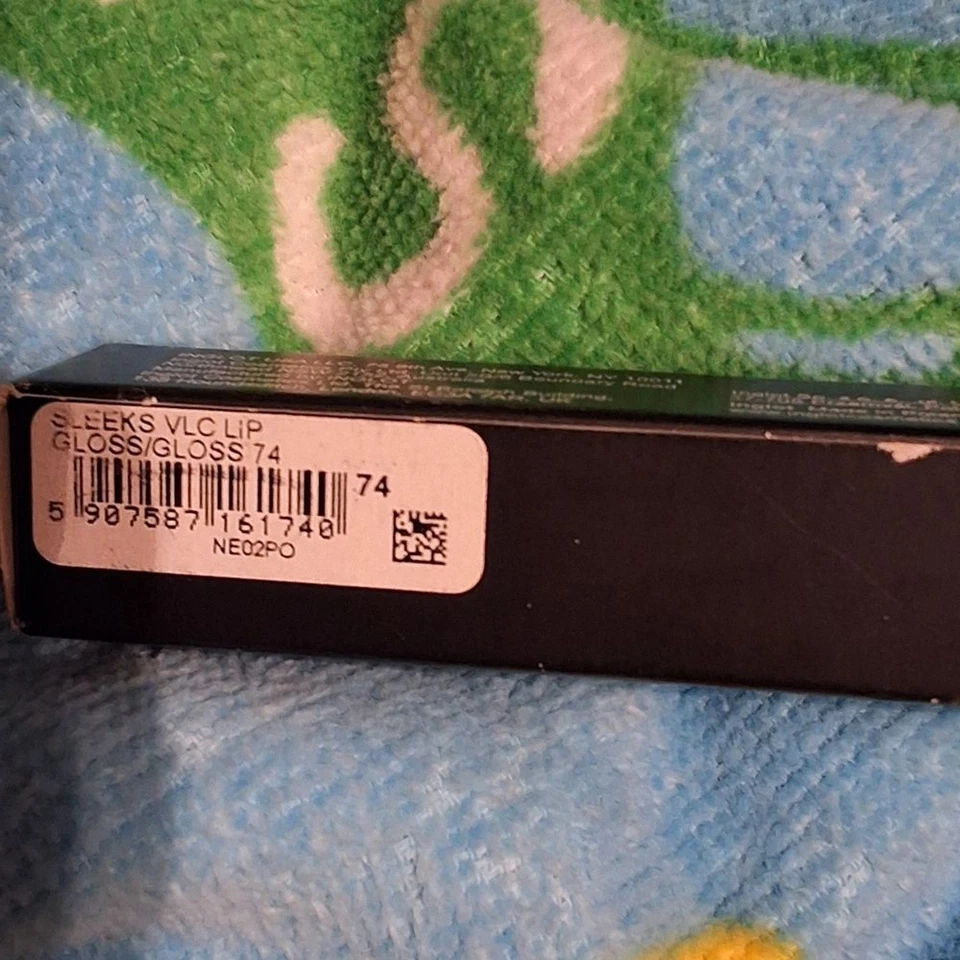 NEW INGLOT SLEEKS VLC LIP GLOSS/GLOSS Nr.74 - Image 3 of 4