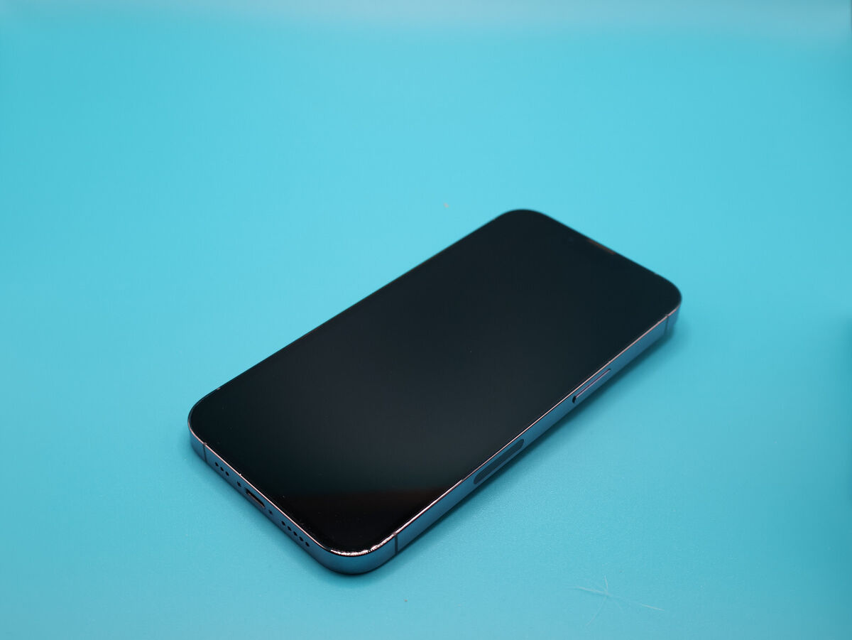 EXCELLENT Apple iPhone 13 Pro - 128GB - Sierra Blue EXCELLENT Apple iPhone 13 Pro - 128GB - Sierra Blue