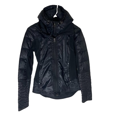Lululemon Run Bundle Up Jacket Size Small 2-6 Black Hooded Zip Fall Winter Rain