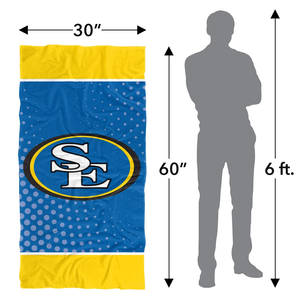 Southeastern Oklahoma State University Beach Towel/Bath Towel, 30"x60" Dots