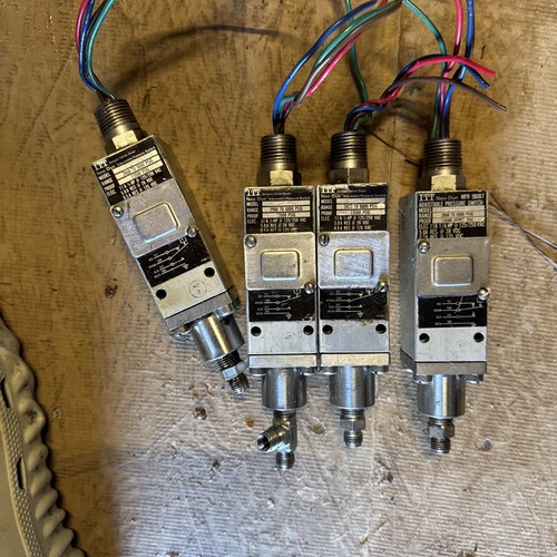 ITT Neo Dyn 232P44C6 Adjustable Pressure Switch 2800 To 6000 PSIG LOT OF FOUR