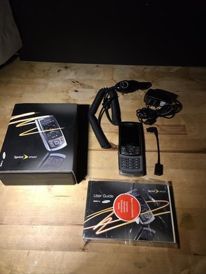 Samsung SPH-M520 - Silver ( Sprint ) CDMA Cellular Slider Phone - Bundled