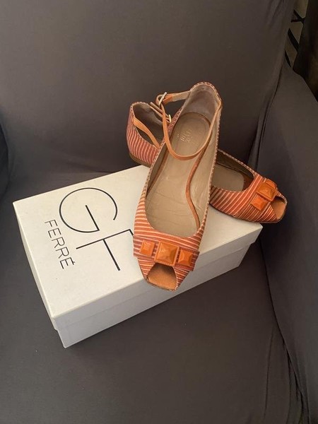 Women Gianfranco Ferre Heels Orange Leather 39