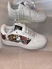NWT Ed Hardy Women  s White Platform Sneakers With Art Graphics On The Sides SZ.7
