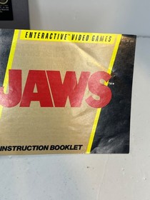 Jaws (Nintendo Entertainment System NES)   w/ Manual - Tested!