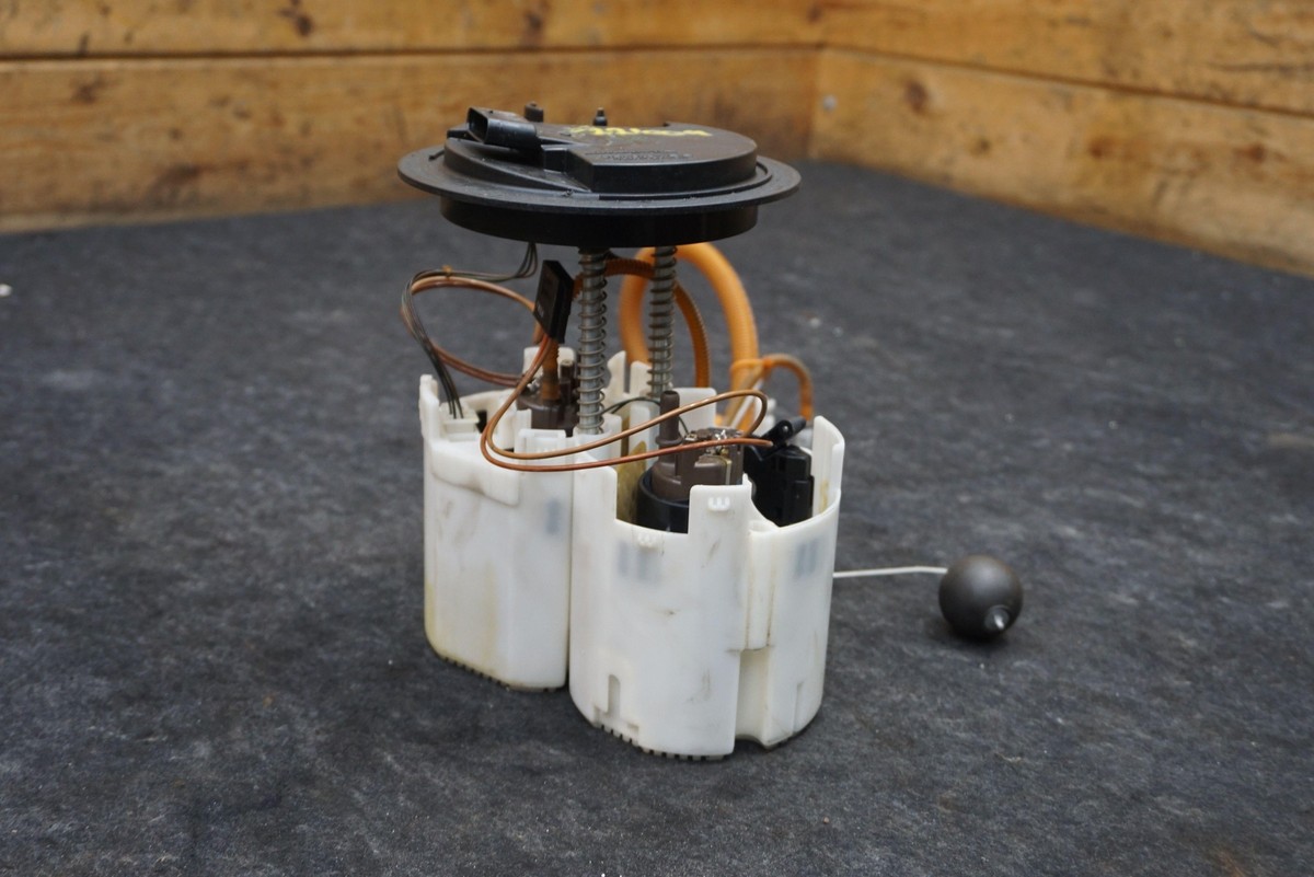 Low Pressure Fuel Pump Tank Mounted Assembly 1644701194 Mercedes 
