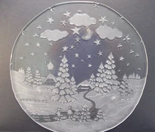 STUDIO NOVA Christmas Cake Serving Plate Winterland 15" Frosted Glass Germany