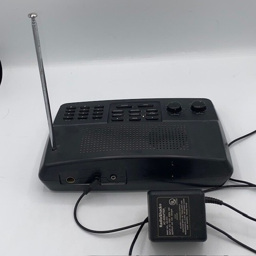 Radio Shack Scanning Receiver Pro-2049 Scanner Police Fire EMS Weather Tested - Picture 3 of 4