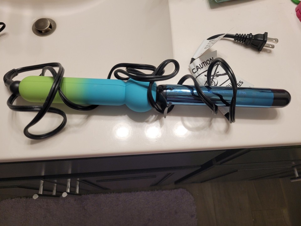 Bed Head Twirl Junkie Digital Curling Wand Tight Curls and Waves 1" eBay