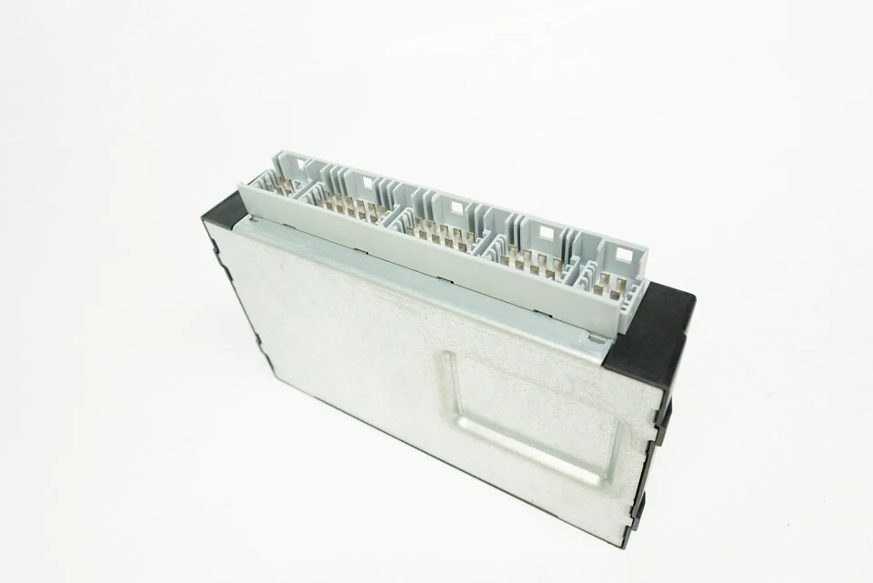 Módulo de controle de suspensão a ar C7 Audi RS7 4G0907553F - Imagem 2 de 2