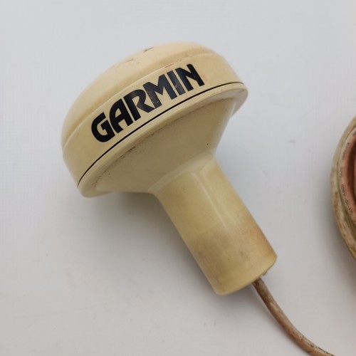Garmin External Marine GPS Antenna for Boat BNC connector f/ GPSMAP 182C 192C - Picture 4 of 8