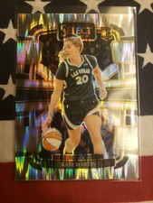 2024 WNBA Select Kate Martin #22 Silver Flash RC Rookie