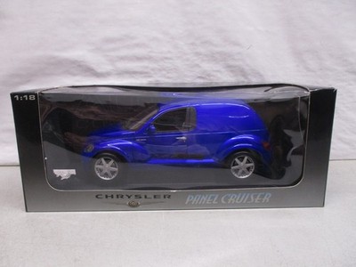 Autoart Chrysler Panel Cruiser 1/18
