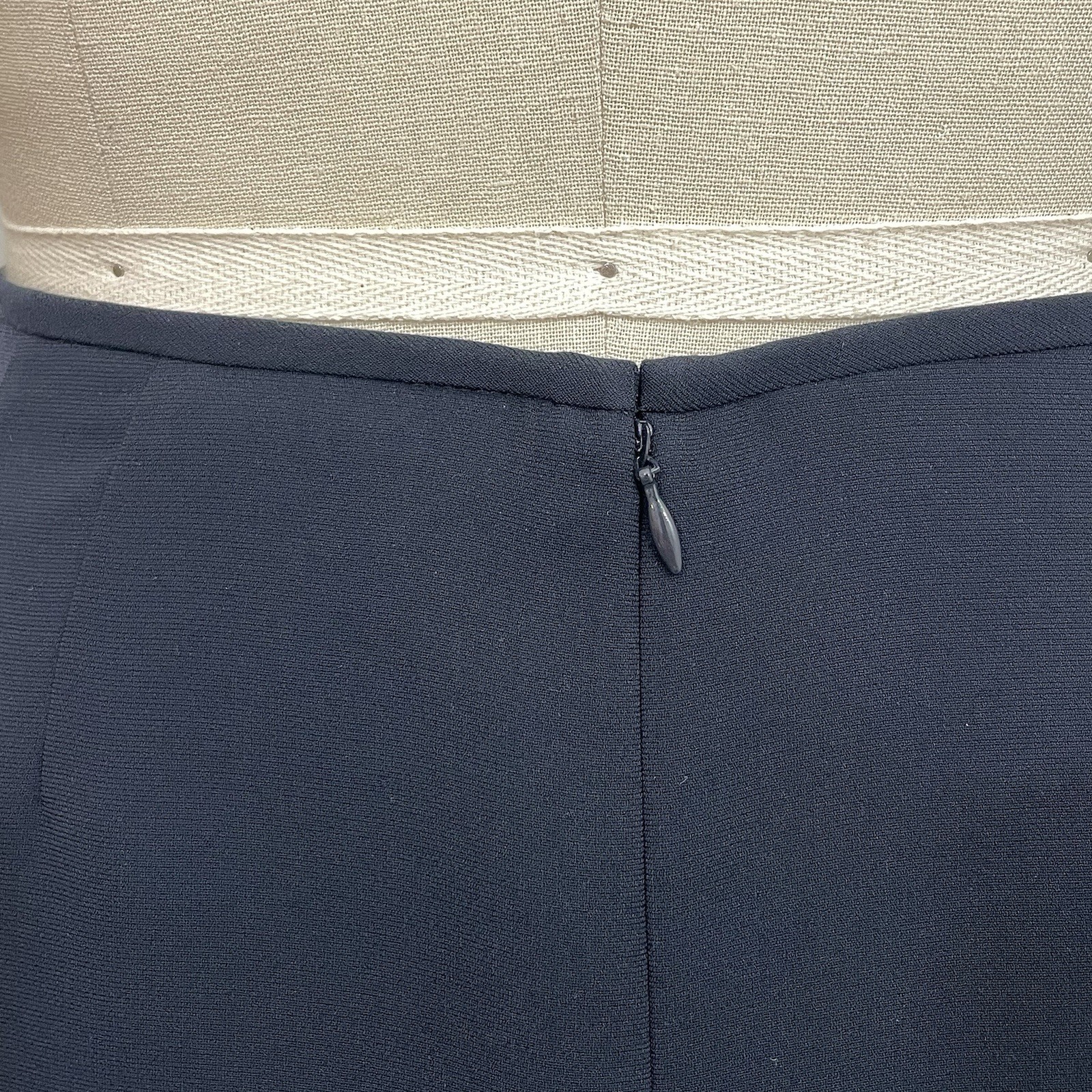 Collection For Le Suit Size 12 Skirt Suit. Midnight Navy Black See Pictures.