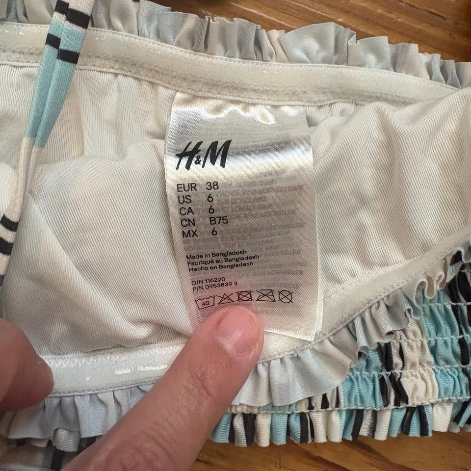 H&M Traje De Baño Bikini Top A Rayas Azul Negro Blanco TALLA M Foto 3 de 4