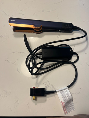Dyson Airstrait Straightener - Nickel/Copper