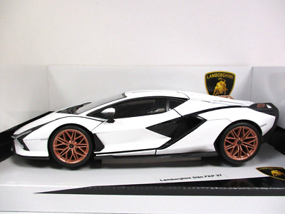 BBURAGO - LAMBORGHINI SIAN FPK 37 (WHITE) - 1/18 DIECAST