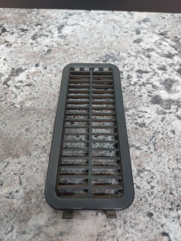 Camión Dodge Ram 1986-1993 ventilación de puerta de plástico 4354570 W150 D150 92 91 90 89 88 87 Foto 4 de 4