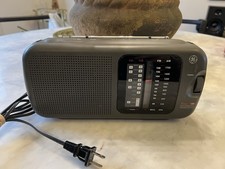 GE 7-2948A AM/FM TV Weather Band Radio Gray Headphone Jack Telescopic Antenna