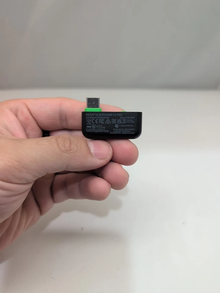 OEM Razer USB-C Xbox Dongle for BlackShark V2 Pro Headset | Black | RC30-0448 - Image 2 of 3