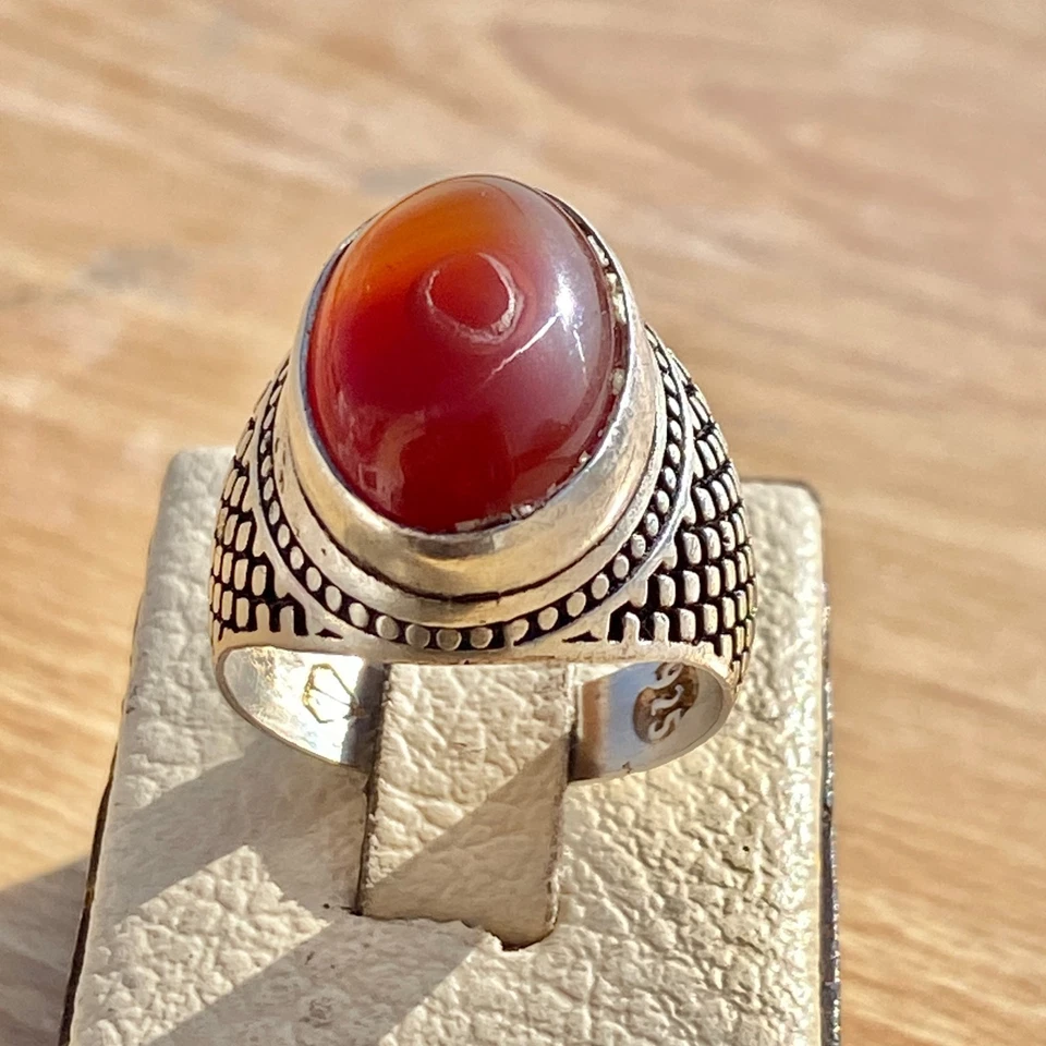 Anillo Aqeeq de ágata antiguo yemení rojo WOW para hombre en plata de ley 925 hecho a mano Foto 4 de 4