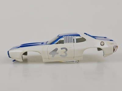 Aurora AFX Racing Slot Car Plymouth Roadrunner #43 Richard Petty