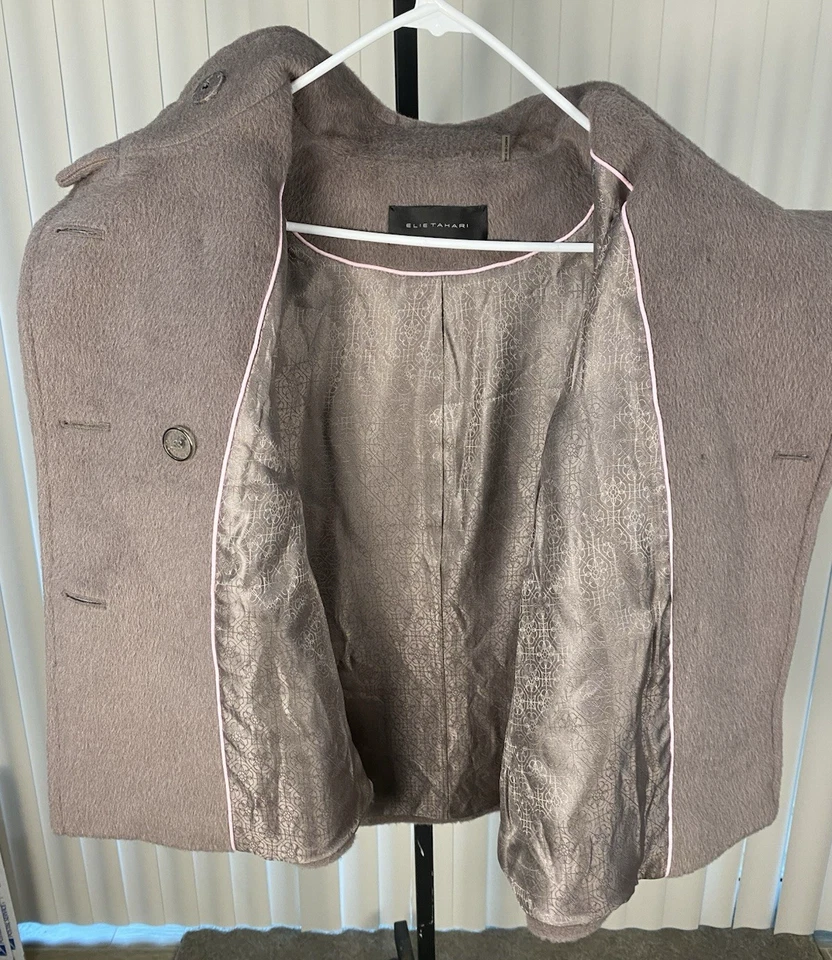 Abrigo Chaqueta Elie Tahari Becca Recortado Doble Pecho Lana Taupe/Mezcla Alpaca Foto 3 de 4