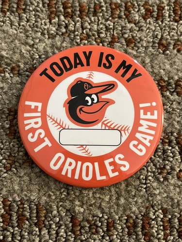 Baltimore Orioles Camden Yards SGA 2022 - First Baseball Game Button & Keychain - Picture 2 of 7