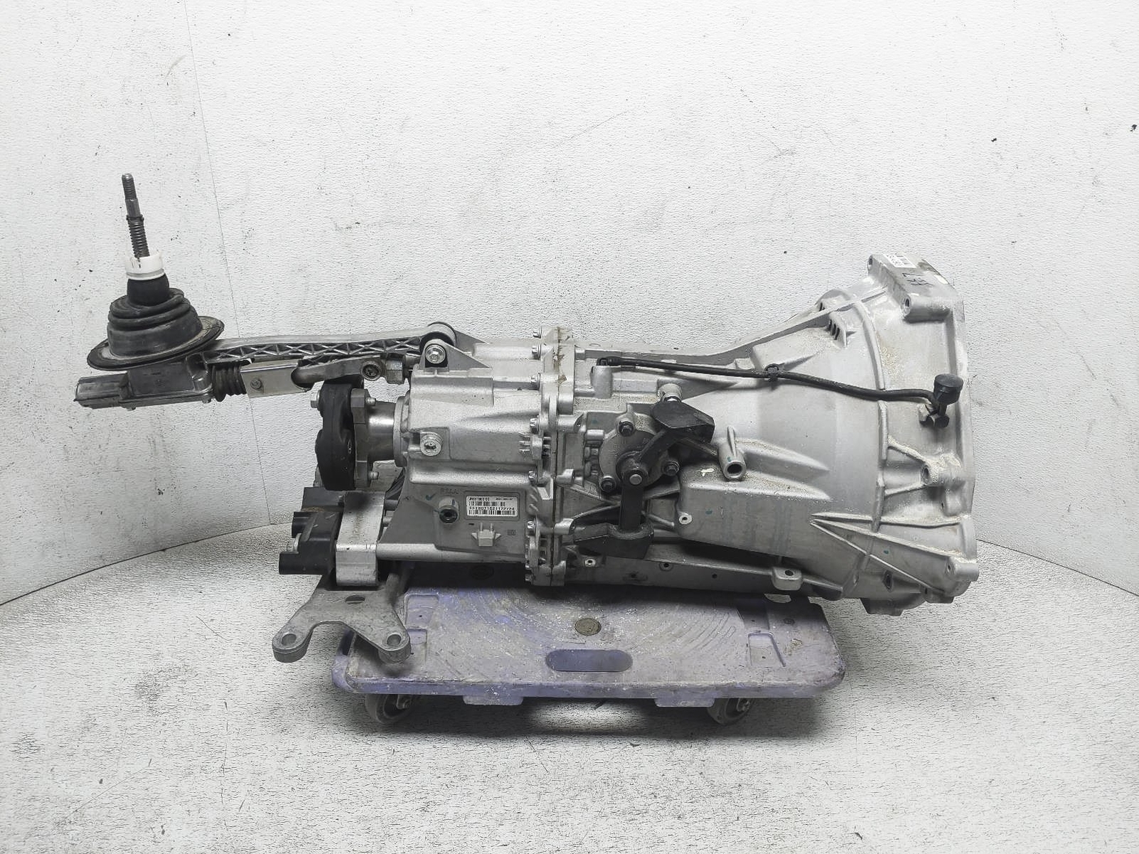 2019-2022 Ford Mustang Manual Transmission Gearbox 26K Miles Jr33-7003-Dd