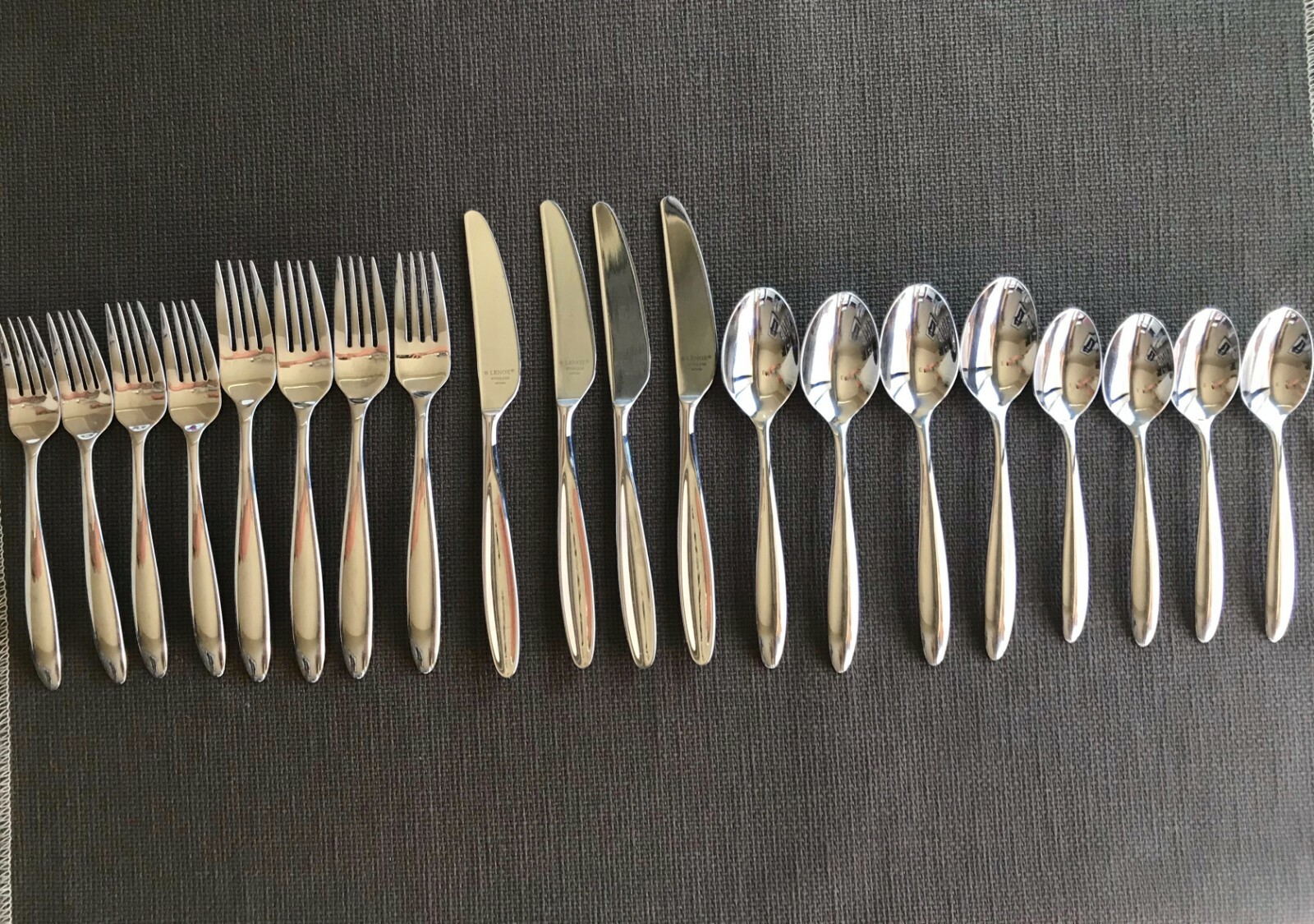  Lenox SCULPT Stainless Flatware 18/10-4 place settings--20 Pcs. Excellent 