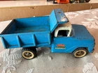VINTAGE BLUE AND WHITE TONKA HYDRAULIC DUMP TRUCK