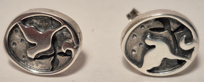 Linda Macdonald Scottish sterling silver round bird stud earrings boxed