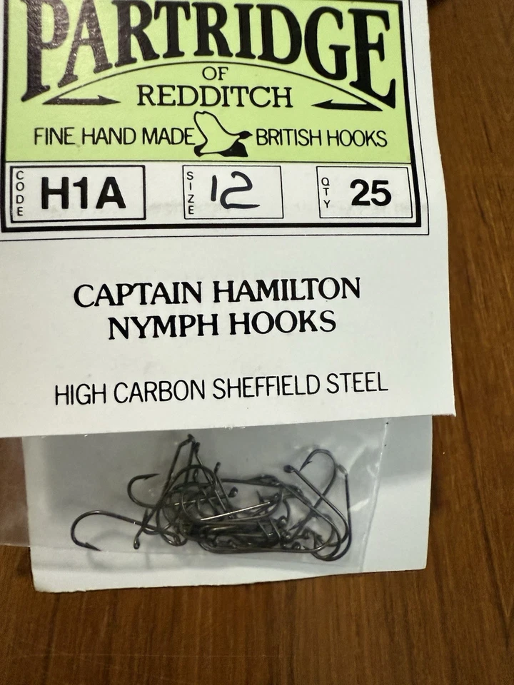 Ganchos Ninfa Capitán Hamilton Acero Perdiz De Redditch H1A Talla 12 X25 Paquete Foto 3 de 4