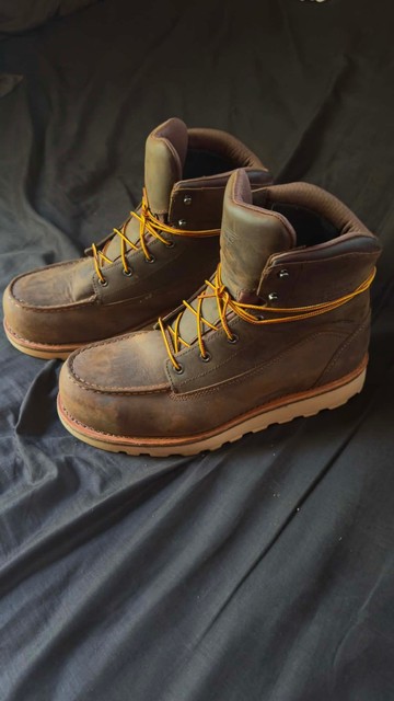 Red Wing Traction Tred Lite