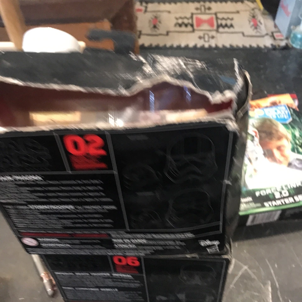 Star Wars Titanium Series Helmets # 6 & # 2.   ( T1 ) - Image 4 of 4